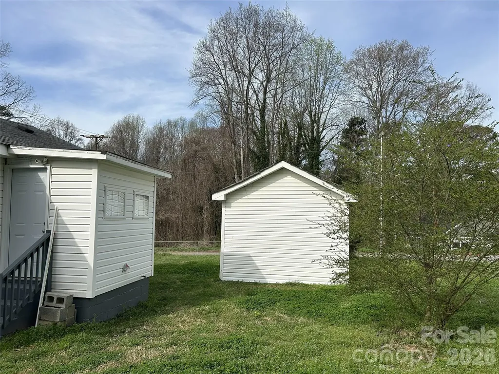 1716 Pope Avenue Gastonia NC 28052