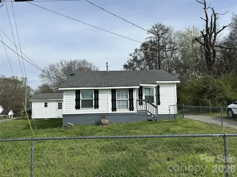 1716 Pope Avenue Gastonia NC 28052