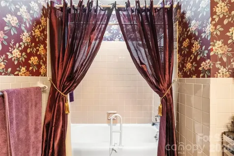 308 Taubrook Place NW Lenoir NC 28645
