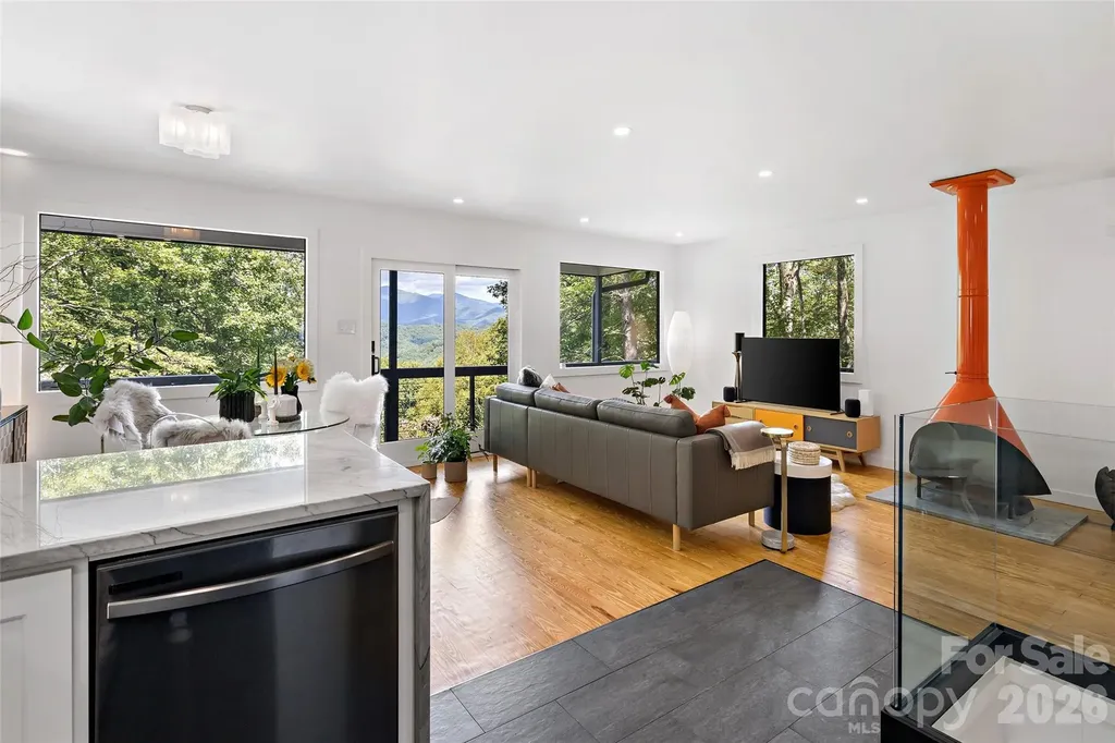 68 Lakey Gap Heights Black Mountain NC 28711