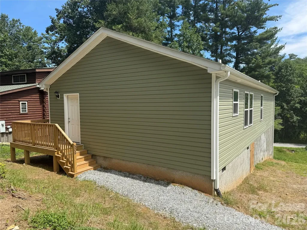 509 Bonner Street Hendersonville NC 28739