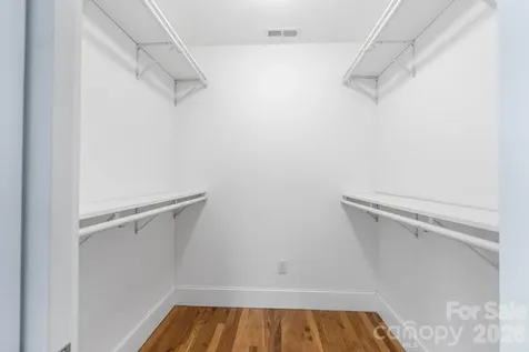 13 North Street Asheville NC 28801