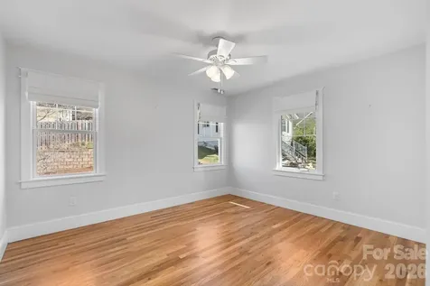 13 North Street Asheville NC 28801