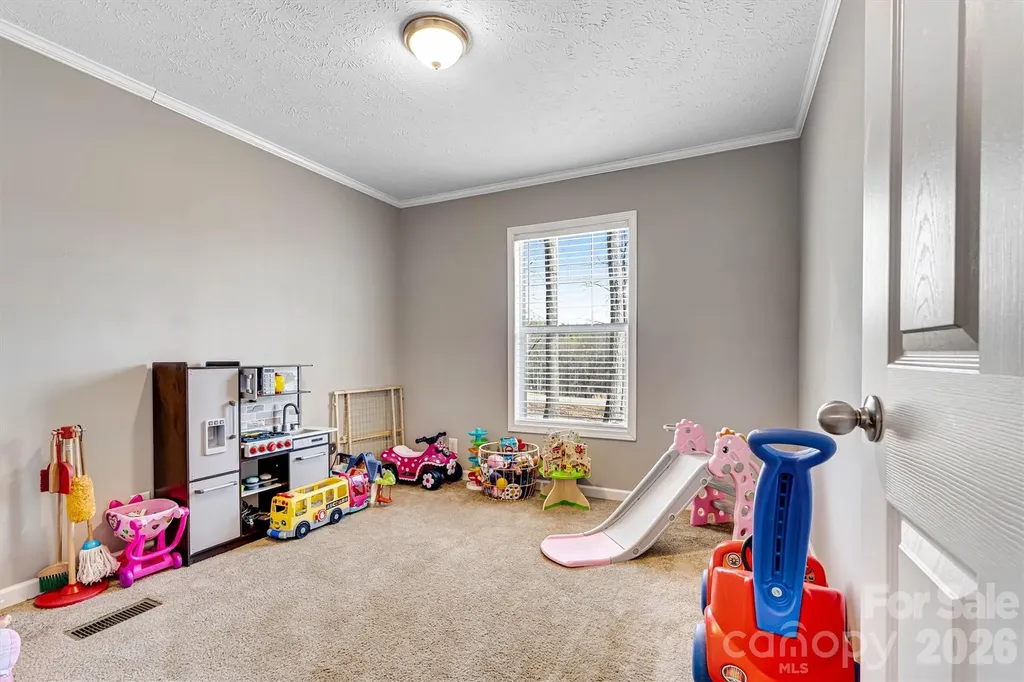 258 Liberty Estates Lane Taylorsville NC 28681
