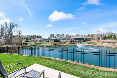 8020 Parknoll Drive Huntersville NC 28078