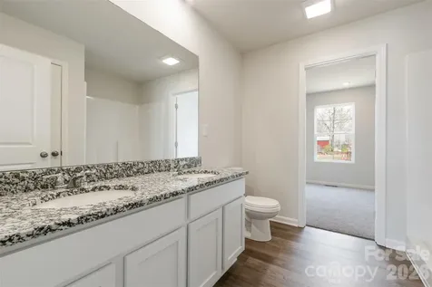 522 Tomlin Trail Spartanburg SC 29301