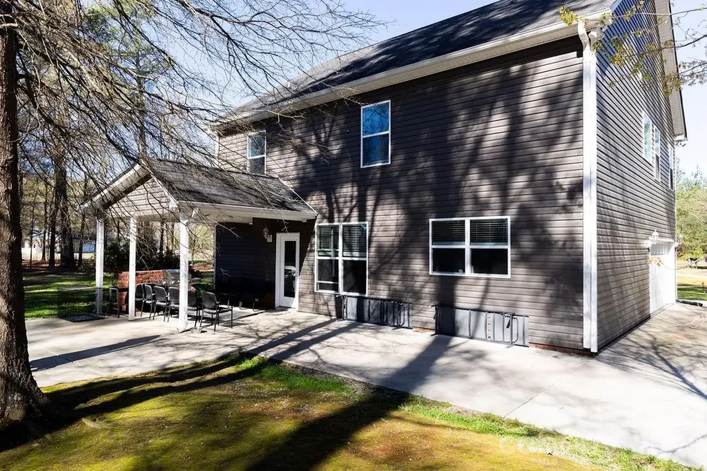 402 Spring Lake Drive Monroe NC 28110