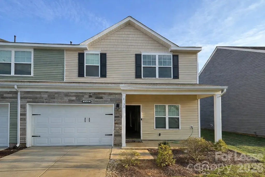 6328 Revolution Trail Charlotte NC 28217