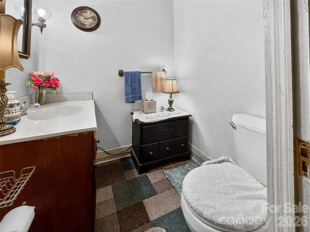 192 W Court Street Rutherfordton NC 28139