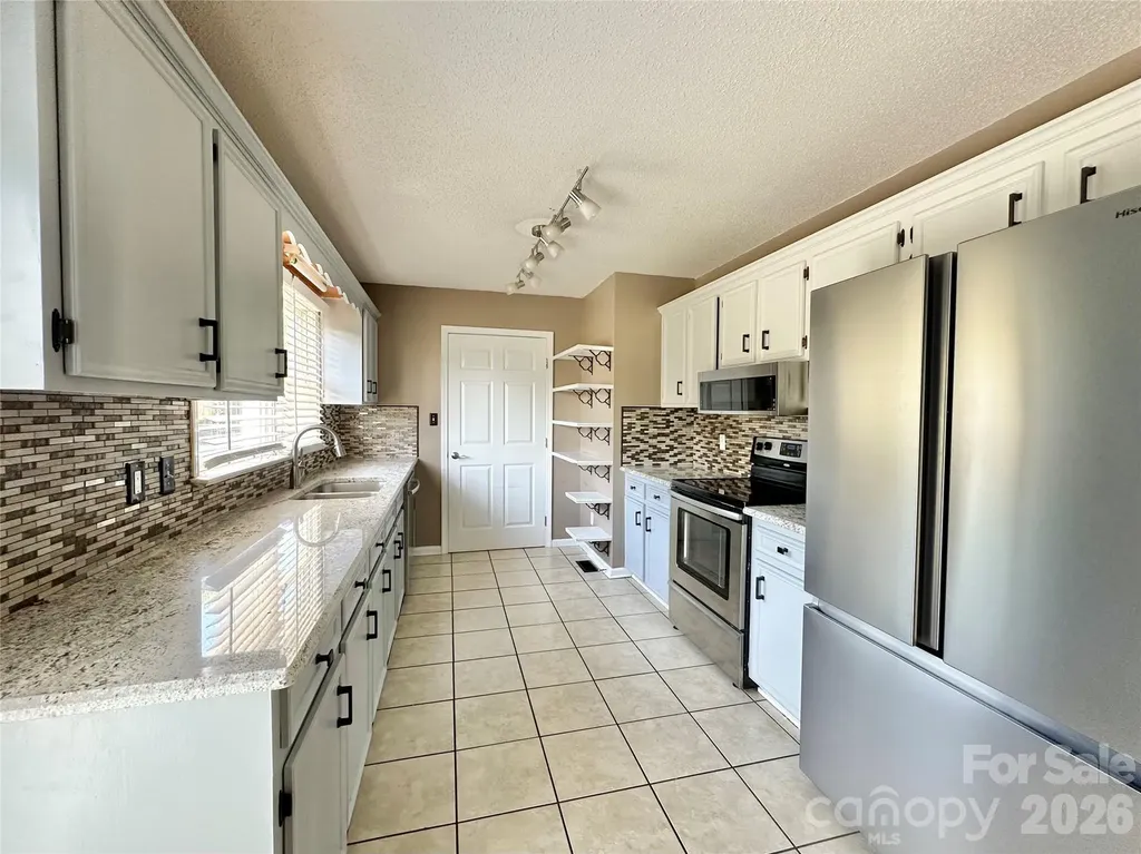 238 Dogwood Acres Lane Taylorsville NC 28681