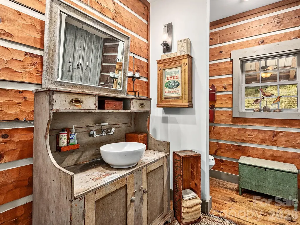571 Fletcher Martin Road Alexander NC 28701