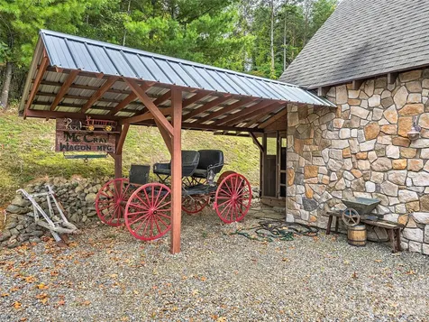 571 Fletcher Martin Road Alexander NC 28701