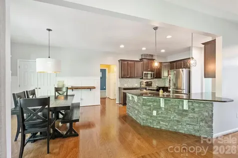 1135 Brookdale Lane Stanley NC 28164