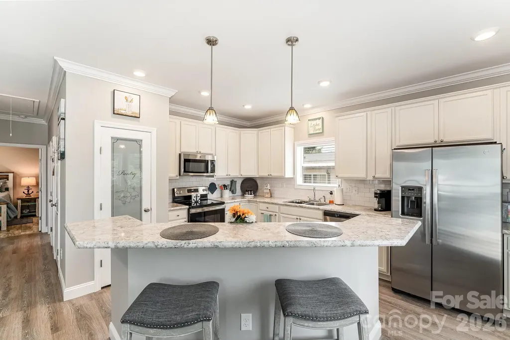 163 Cardinal Drive New London NC 28127