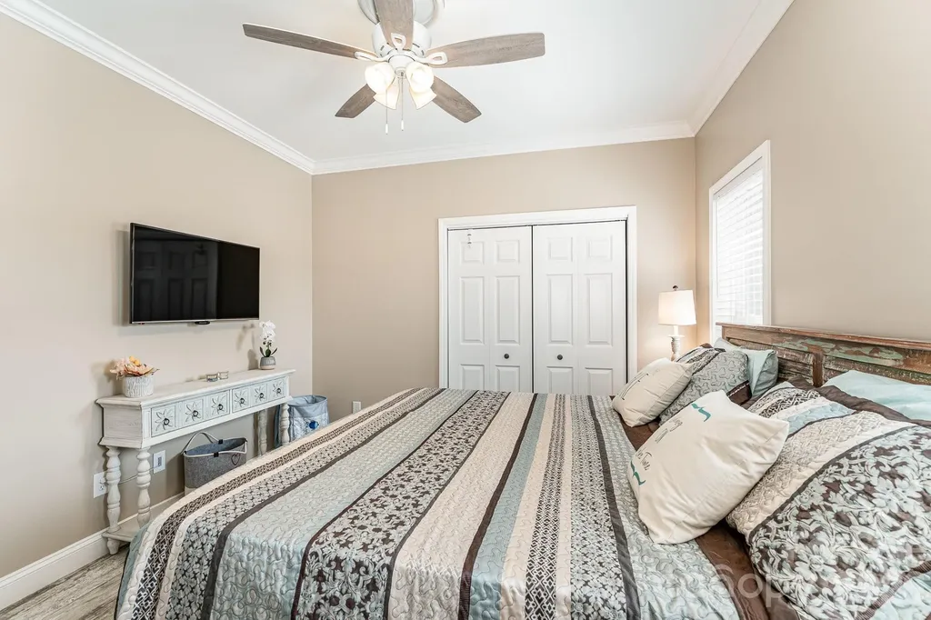 163 Cardinal Drive New London NC 28127