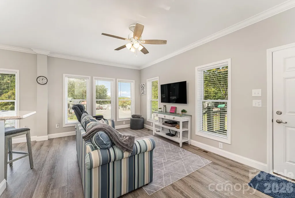 163 Cardinal Drive New London NC 28127