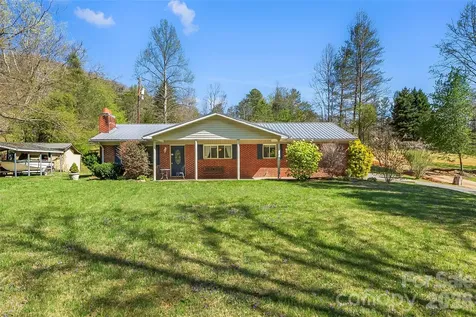512 Paxton Creek Road Marion NC 28752