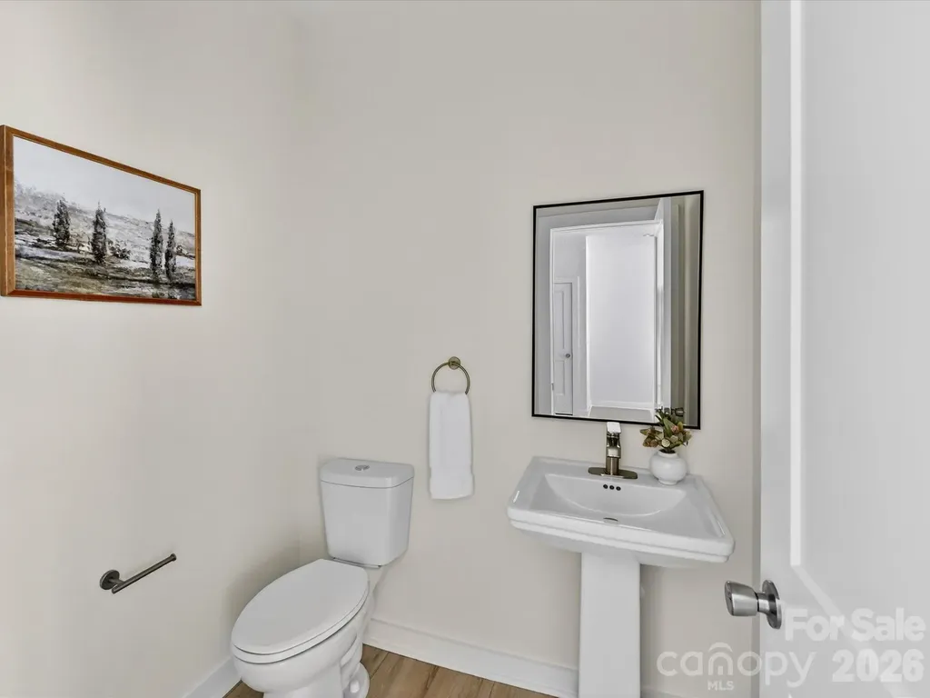 655 Stillgreen Lane Charlotte NC 28214