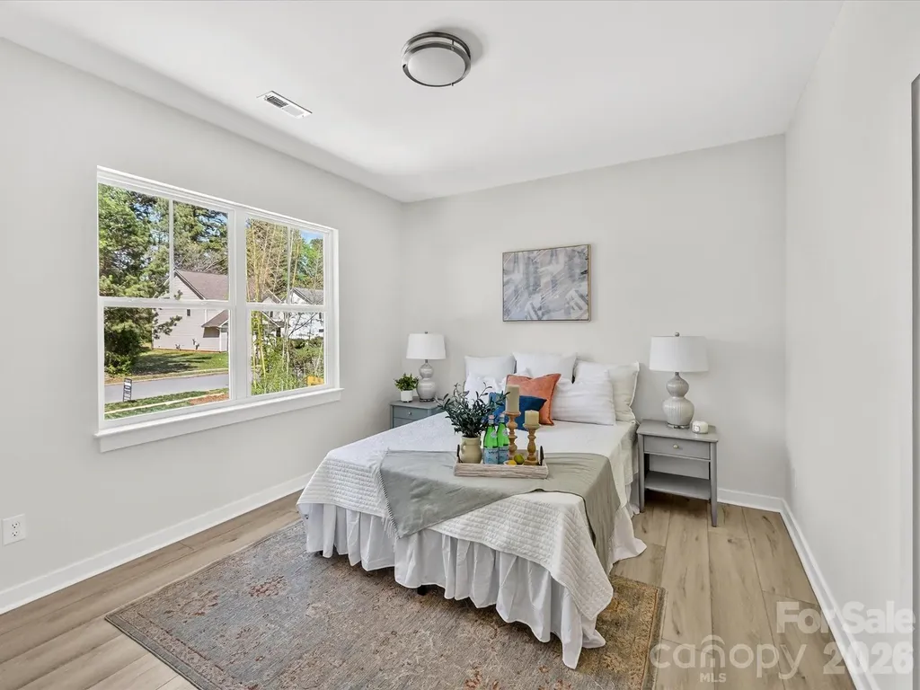 655 Stillgreen Lane Charlotte NC 28214