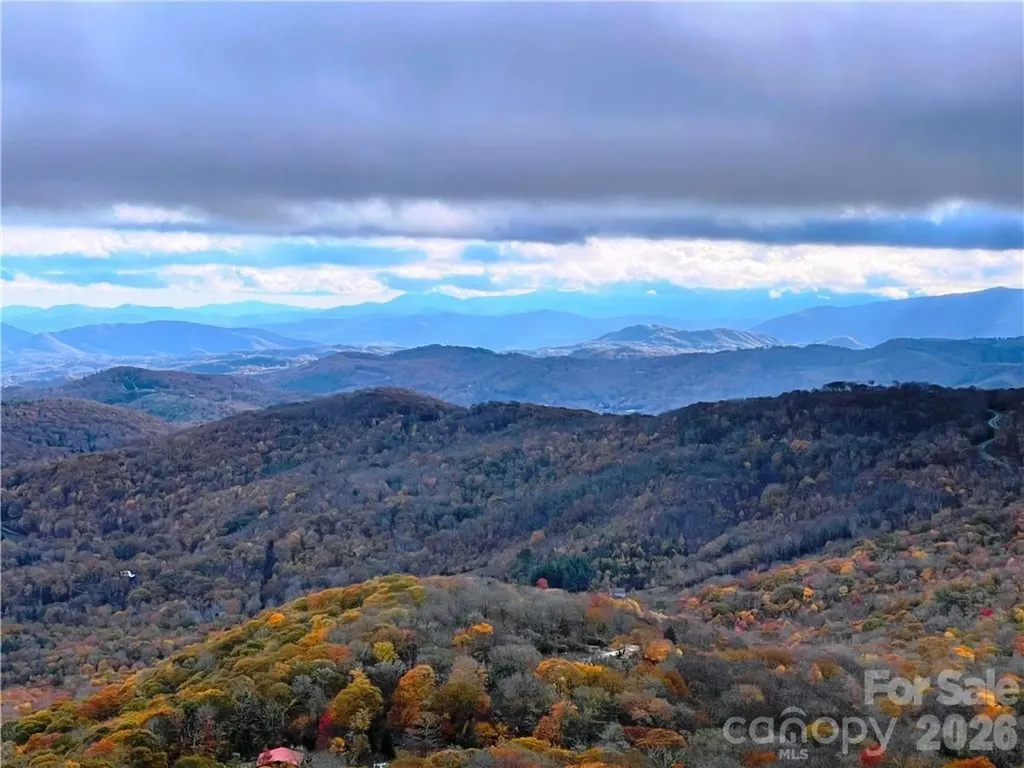 303 Sugar Top Drive Sugar Mountain NC 28604
