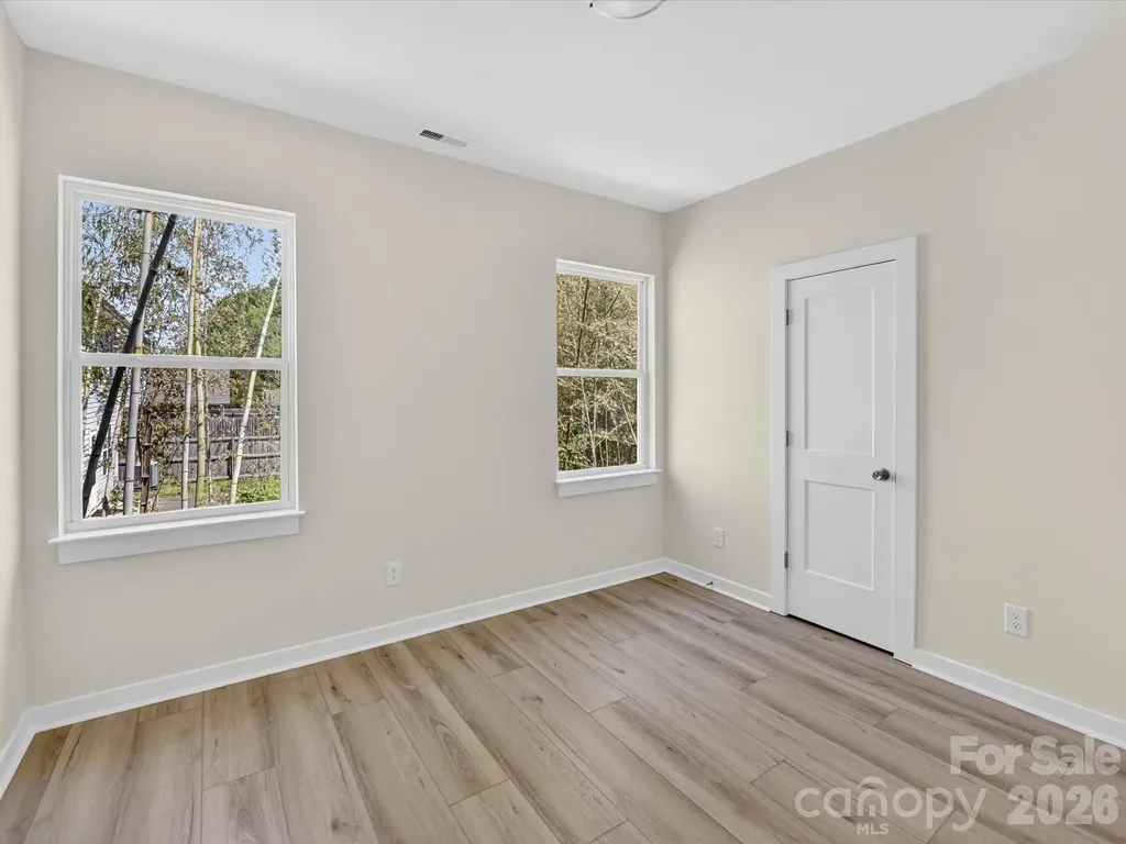 651 Stillgreen Lane Charlotte NC 28214