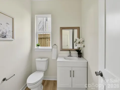 651 Stillgreen Lane Charlotte NC 28214