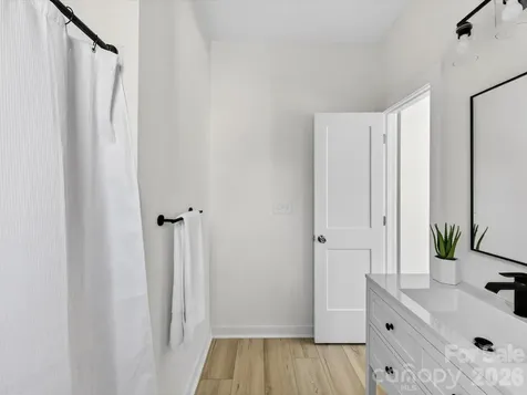 651 Stillgreen Lane Charlotte NC 28214