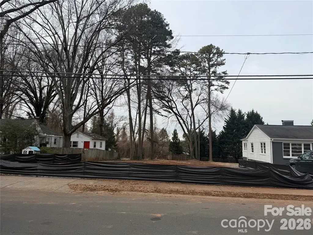 733 Fugate Avenue Charlotte NC 28205