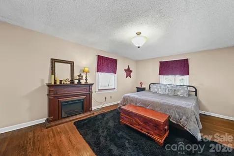 100 Todd Drive NE Concord NC 28025