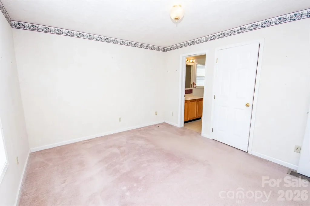 311 Fletcher Road Union Grove NC 28689