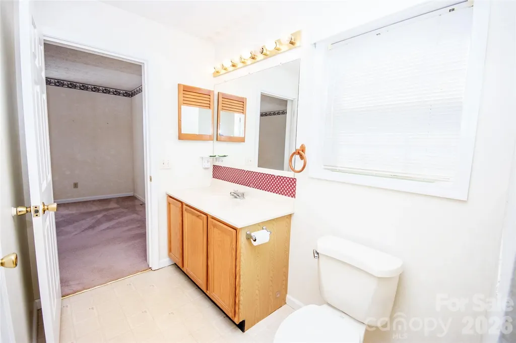311 Fletcher Road Union Grove NC 28689