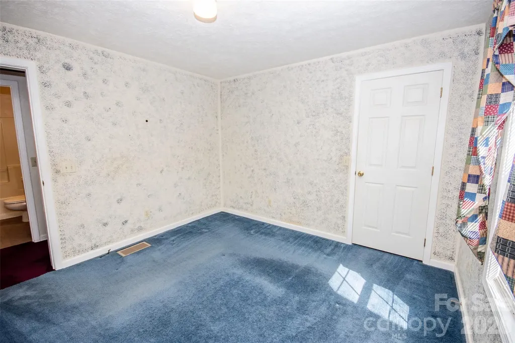 311 Fletcher Road Union Grove NC 28689