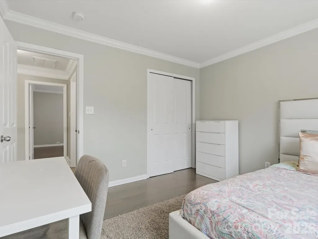 9414 Macquarie Lane Charlotte NC 28227