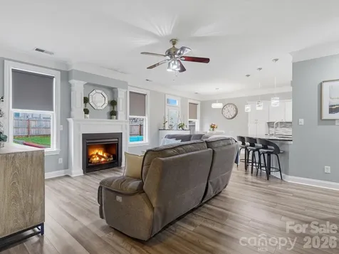 9414 Macquarie Lane Charlotte NC 28227