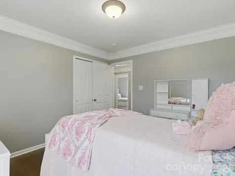 9414 Macquarie Lane Charlotte NC 28227