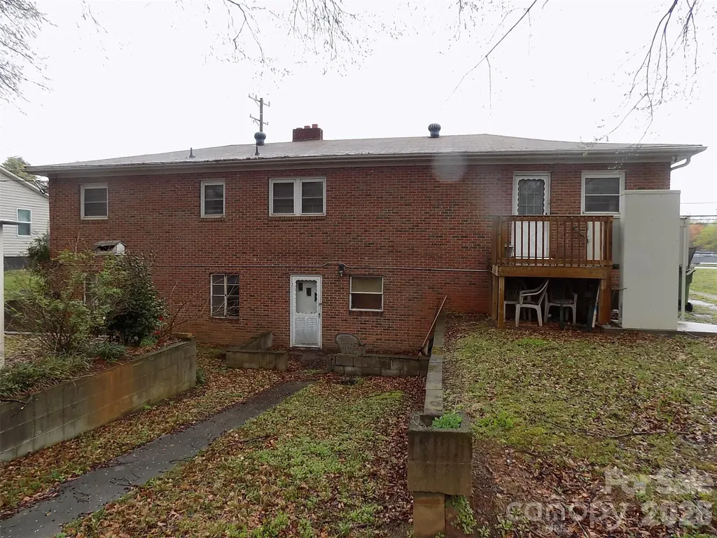 2605 Lowell Road Gastonia NC 28054