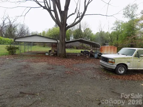 2605 Lowell Road Gastonia NC 28054