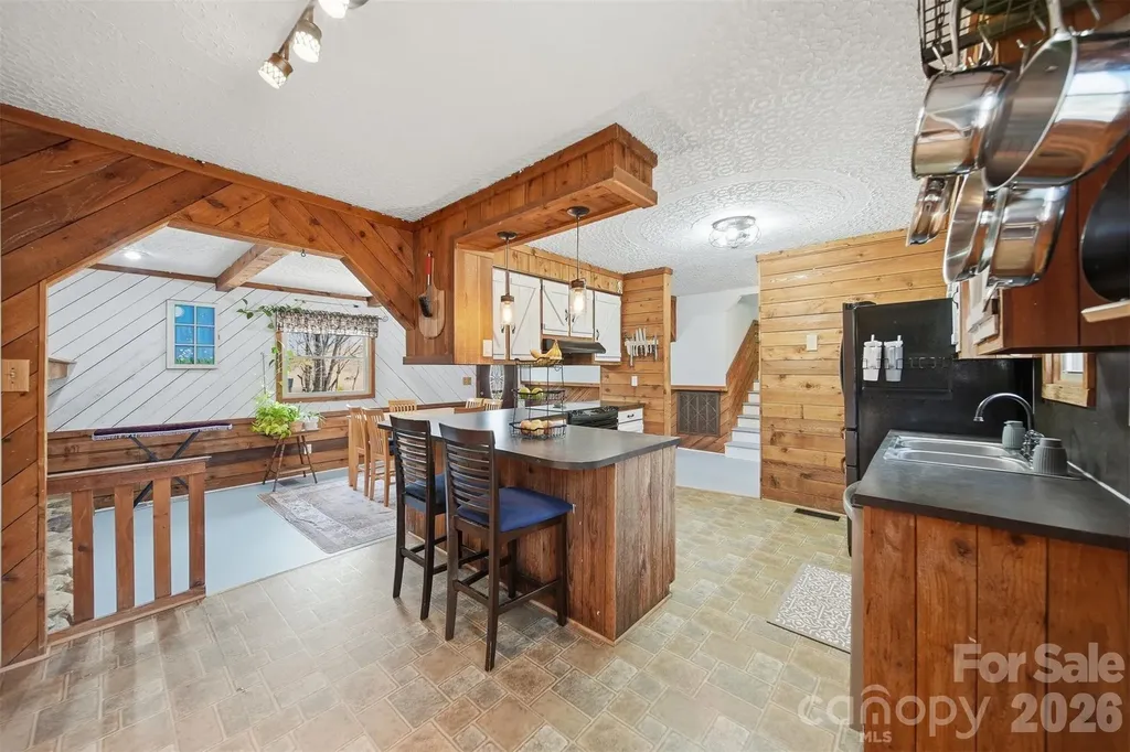 608 Hoyle Street Lincolnton NC 28092