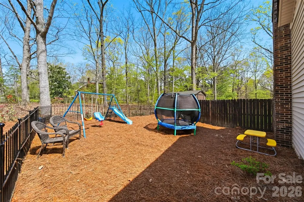 608 Hoyle Street Lincolnton NC 28092