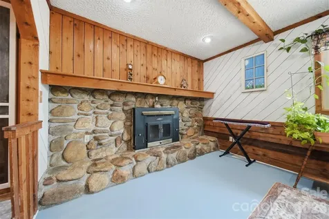 608 Hoyle Street Lincolnton NC 28092