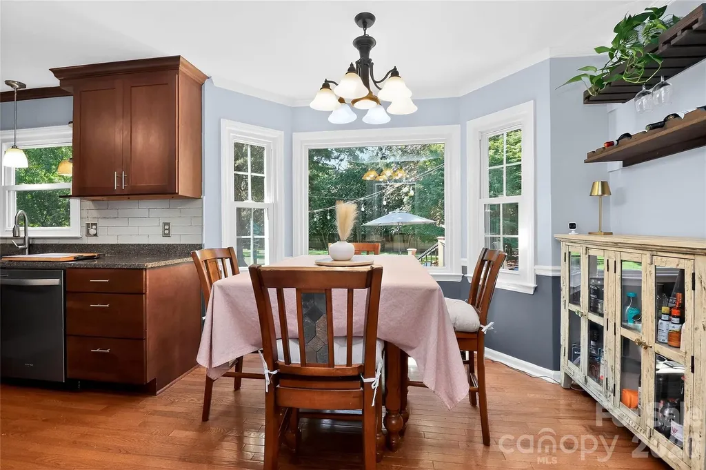4007 Meadowridge Drive Charlotte NC 28226