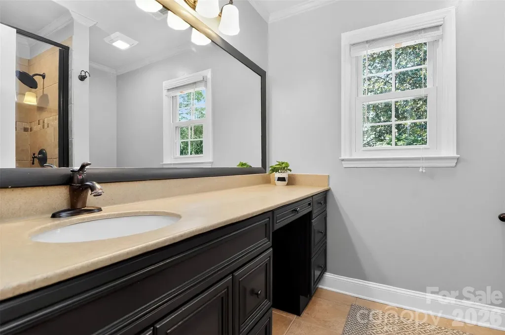 4007 Meadowridge Drive Charlotte NC 28226