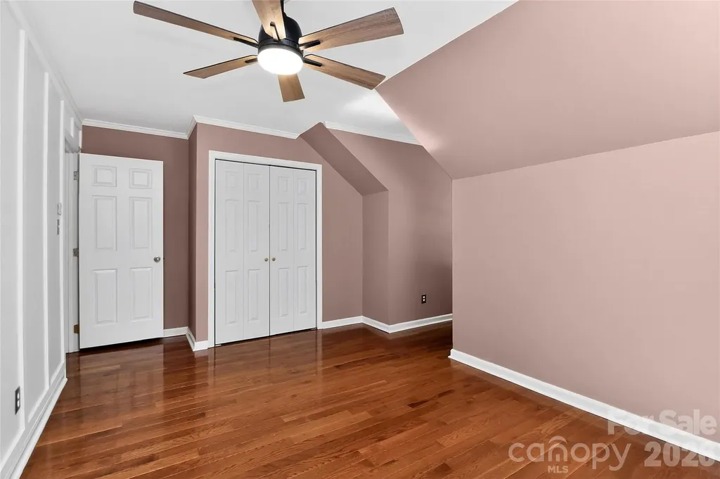 4007 Meadowridge Drive Charlotte NC 28226