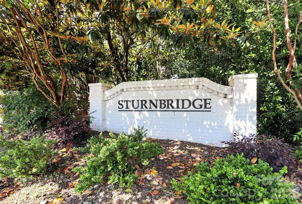4007 Meadowridge Drive Charlotte NC 28226
