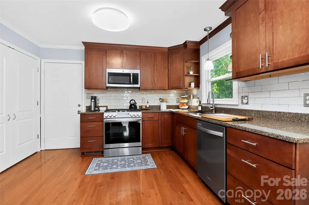 4007 Meadowridge Drive Charlotte NC 28226