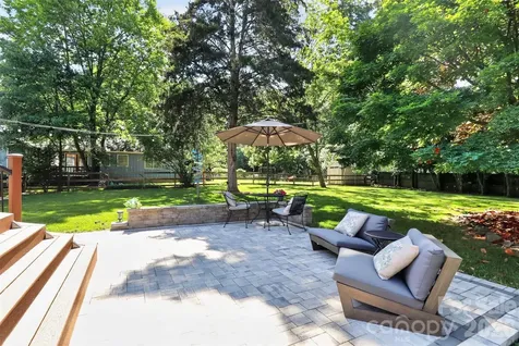 4007 Meadowridge Drive Charlotte NC 28226