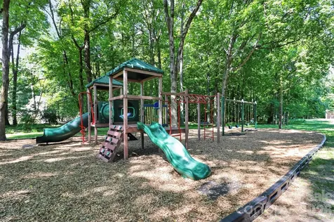 4007 Meadowridge Drive Charlotte NC 28226