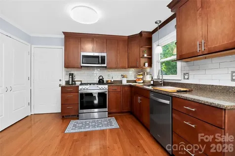 4007 Meadowridge Drive Charlotte NC 28226