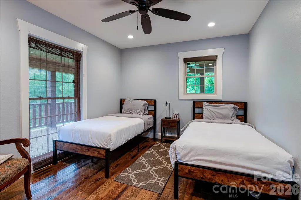 97 Circle E Ranch Road Burnsville NC 28714