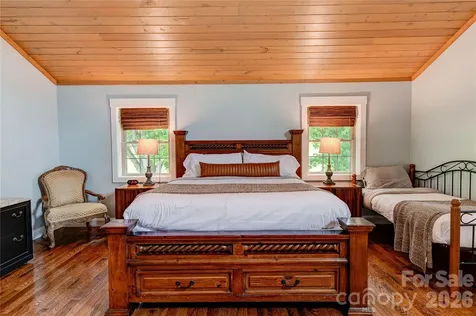 97 Circle E Ranch Road Burnsville NC 28714